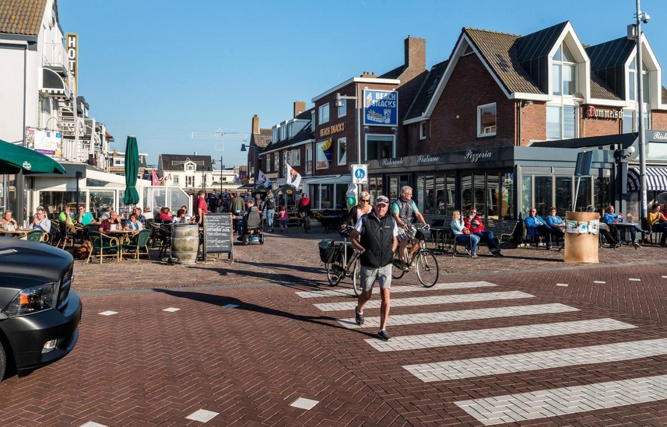 Beach House Met Parkeerplaats In Het Centrum Egmond aan Zee Esterno foto